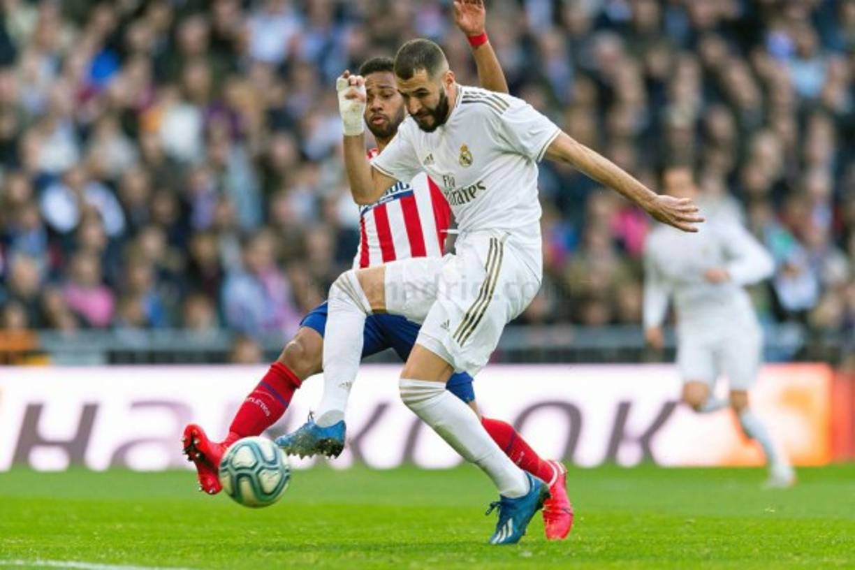 Karim Benzema marcó el gol de la victoria madridista con este disparo de derecha.