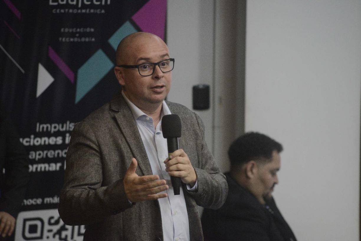 Josué Montero, CEO de EduTech, que viajó desde Costa Rica para asistir al evento, dijo estar feliz de poder volver a realizar esta competencia en el país luego de tres años.