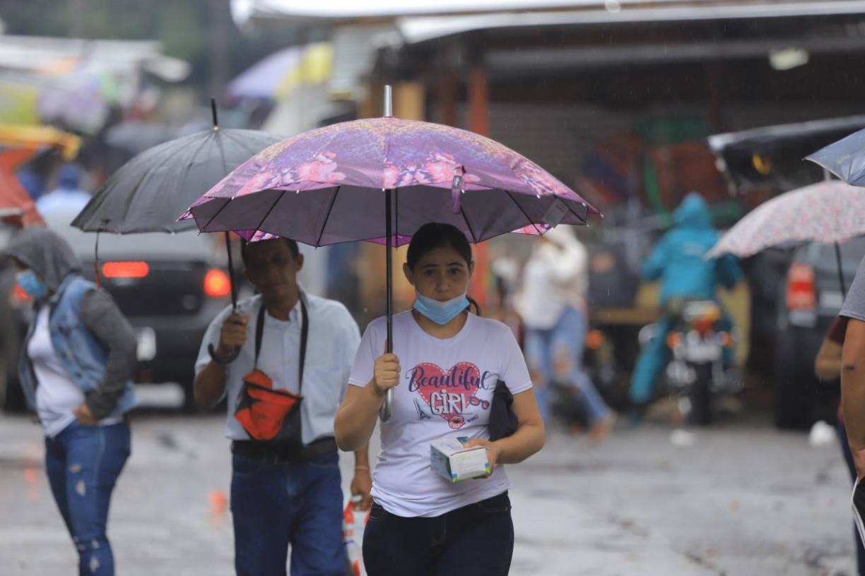 El frente frío dejará lluvias con acumulados de hasta 100 milímetros. 