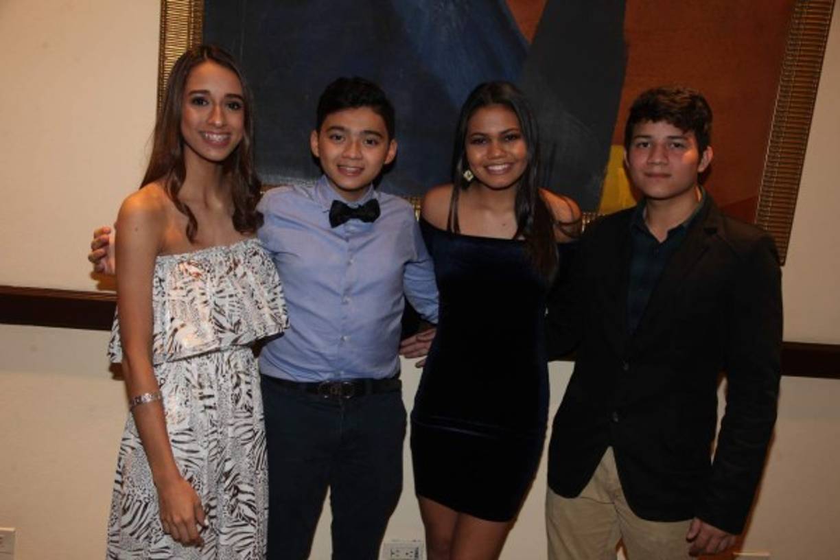 MaFer Pineda, Malcom Navas, Angella Falck y Óscar Díaz.