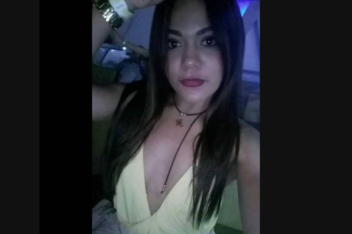 Los médicos intentaron salvarle la vida a la víctima, sin embargo fue imposible. 