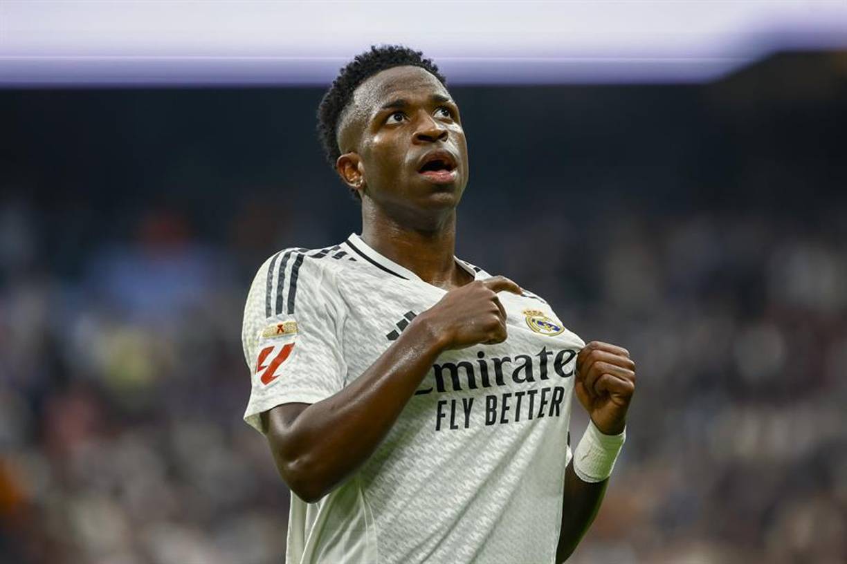 El segundo tanto de Vinicius llegó en el minuto 61 y continuaba con su show en el Bernabéu.