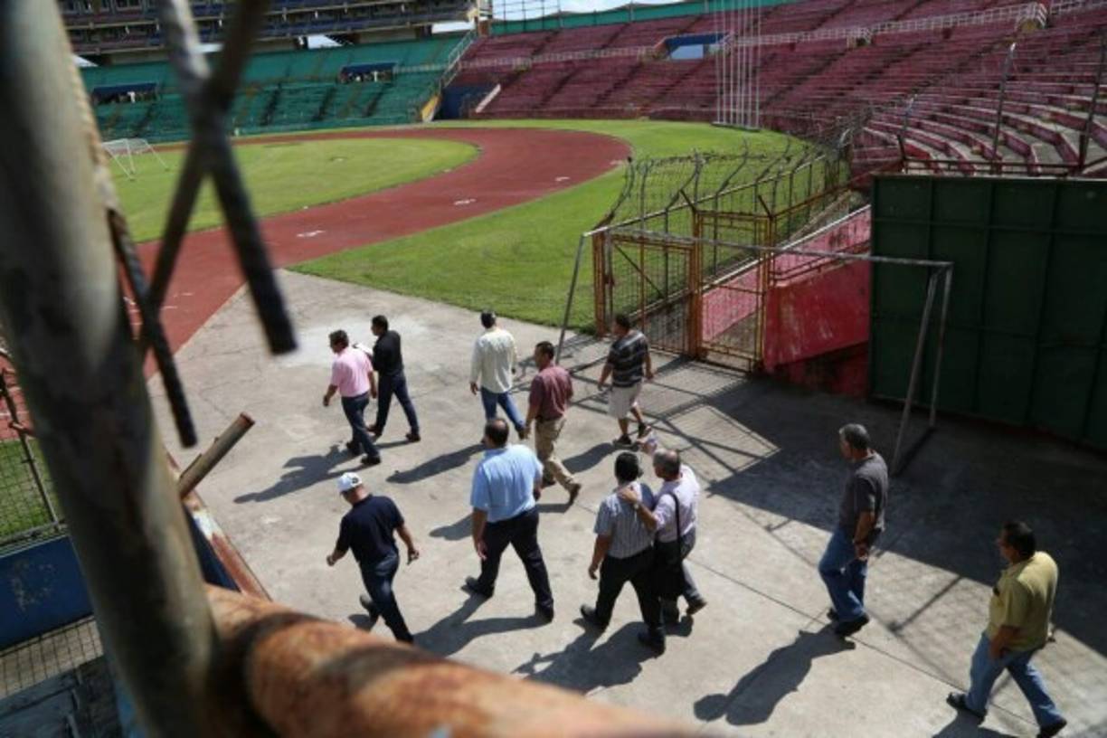 La cancha del Estadio Olímpico fue el principal punto de revisión de Jorge Luis Pinto.
