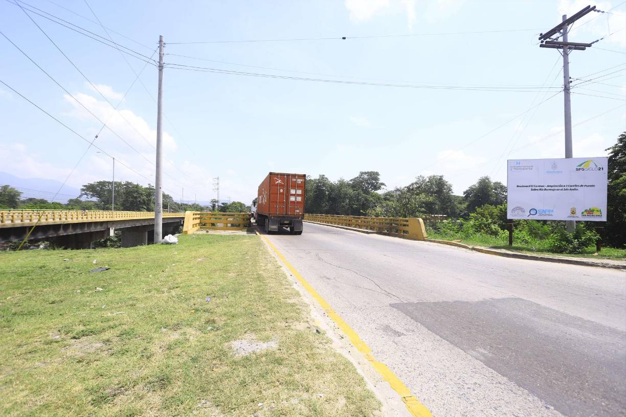 En la zona del puente Bermejo por debajo harán un retorno para entrar al sector los carmenes.