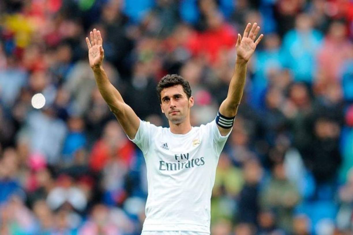 Álvaro Arbeloa podría fichar por el Espanyol. Quique Sánchez Flores cuenta con el para su proyecto en el club catalán y el madridista llegaría gratis. El club busca refuerzos en la zaga ya que Arbilla no termina de recuperarse y Javi López no convence.