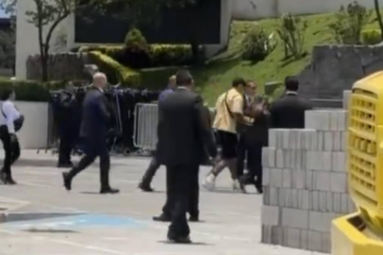 La autoridad ministerial dictó el citatorio para que Salcedo se presentara ante la Fiscalía a rendir su declaración al ser señalado por su madre, Isabel Hernández, como autor intelectual del asesinato de Martha Paola.