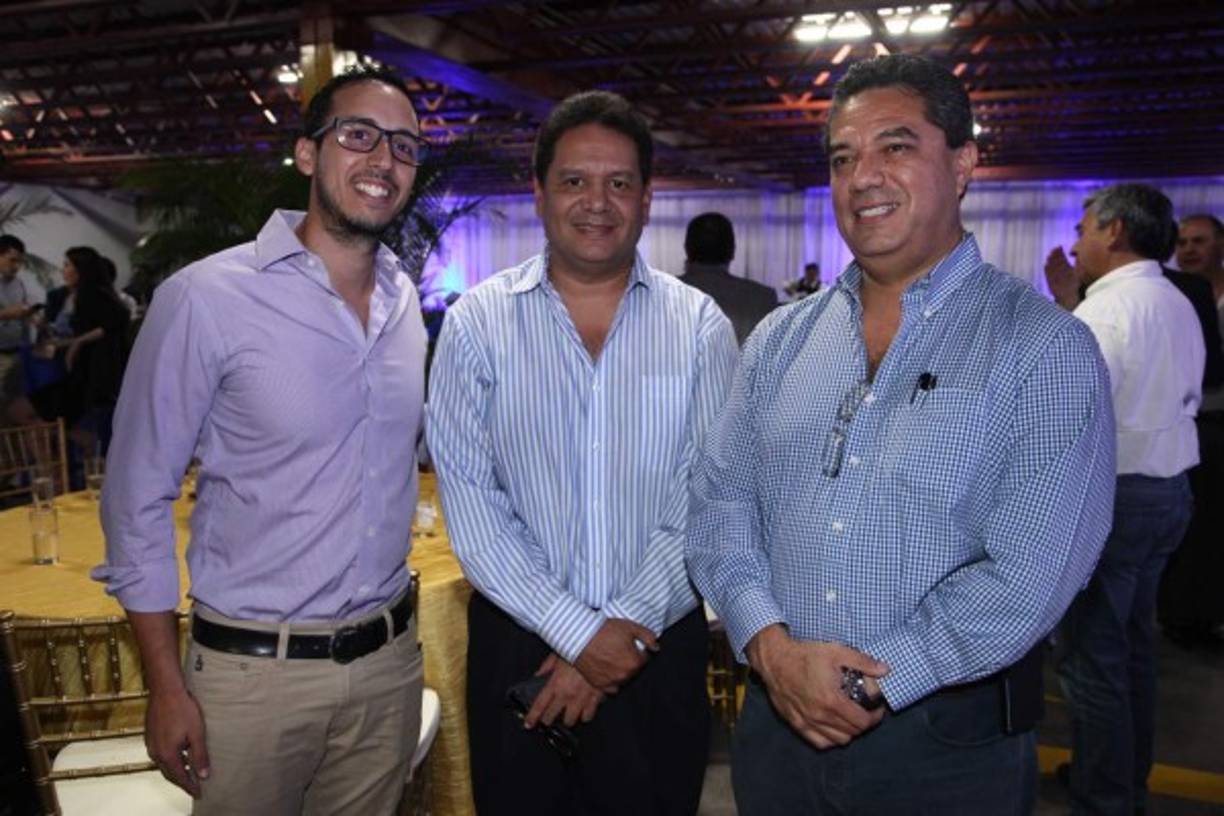 Ricky Dumas, Jorge Rivera y Serbio Bonilla.