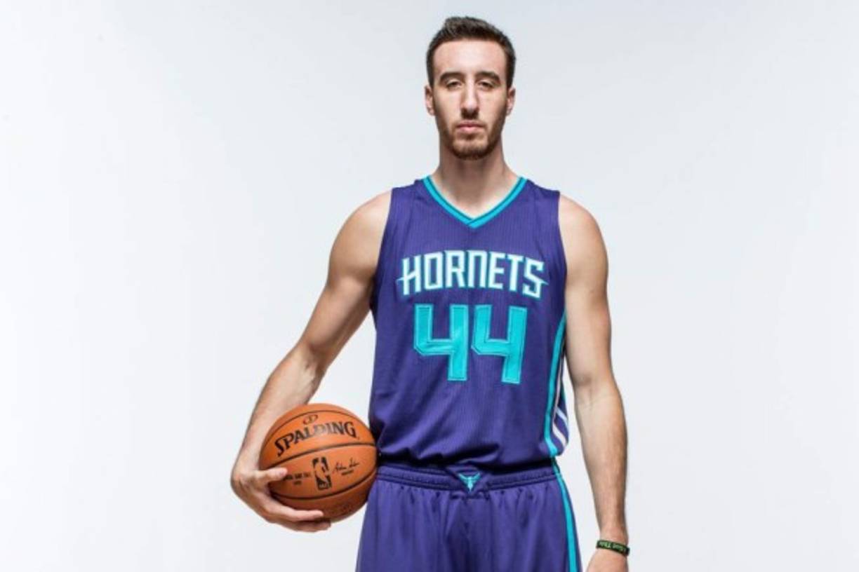 Frank Kaminsky, actual jugador de los Hornets, ha expresado su apoyo a Trump en las redes.