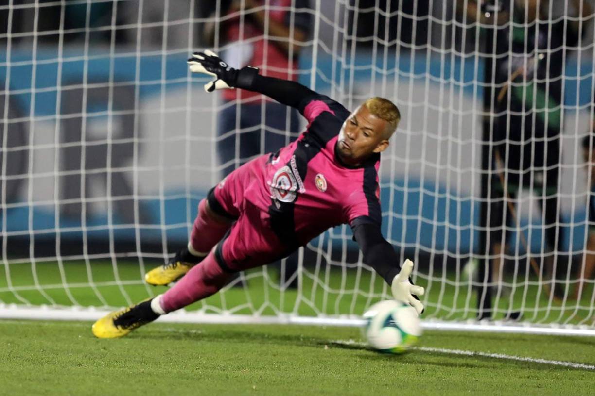 El Génesis se quedará con los porteros que tiene para su primera temporada en la Liga Nacional. “Con los porteros no tenemos ningún problema, porque tenemos a Gerson Argueta, a Álvaro Juanes y a Timoteo, más los tres que tenemos en reserva”, confirmó Reynaldo Tilguath.