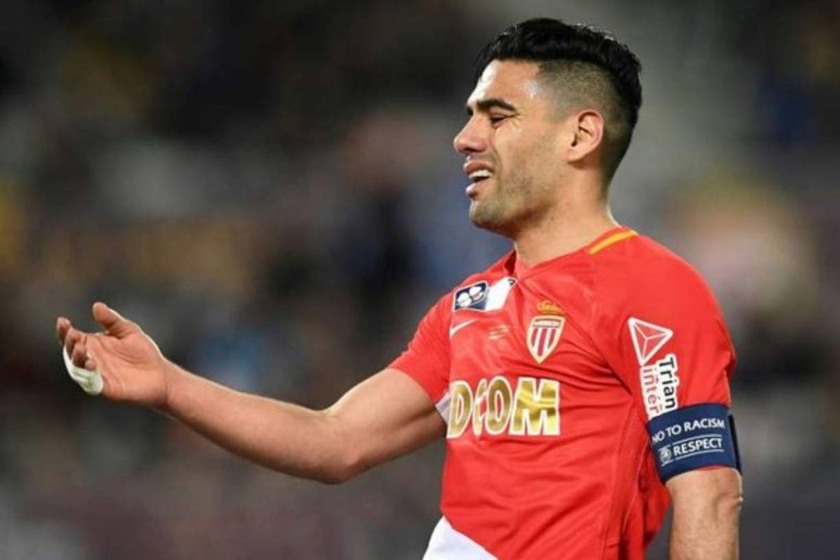 Radamel Falcao: El Galatasay de Turquía estaría interesado en fichar al delantero colombiano.