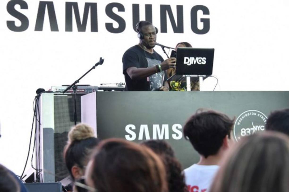 El evento estuvo acompañado de toda una celebración que incluyó el ambiente músical, proporcionado por artistas locales.