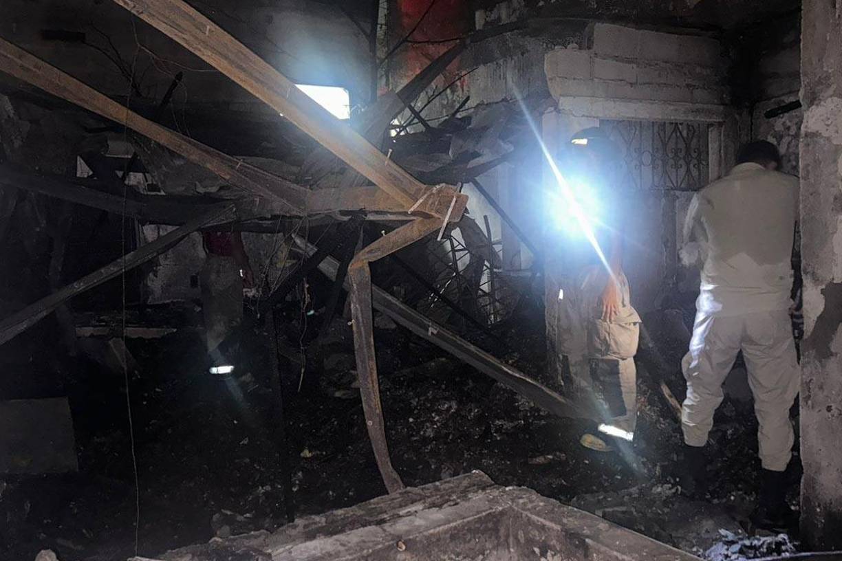 Interior de la casa donde se originó la explosión.