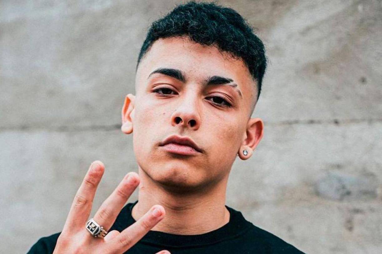 10: Trueno. Mateo Palacios Corazzina, más conocido por su nombre artístico Trueno, es un rapero, cantante y freestyler argentino