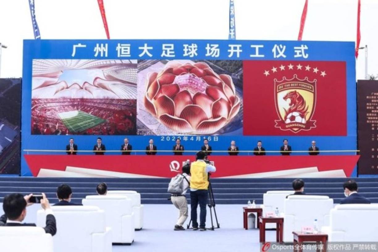 Incluso podría hasta ser sede del Mundial de clubes de la FIFA que se iba a celebrar el próximo año en China que tuvo que ser aplazado por la pandemia del coronavirus.