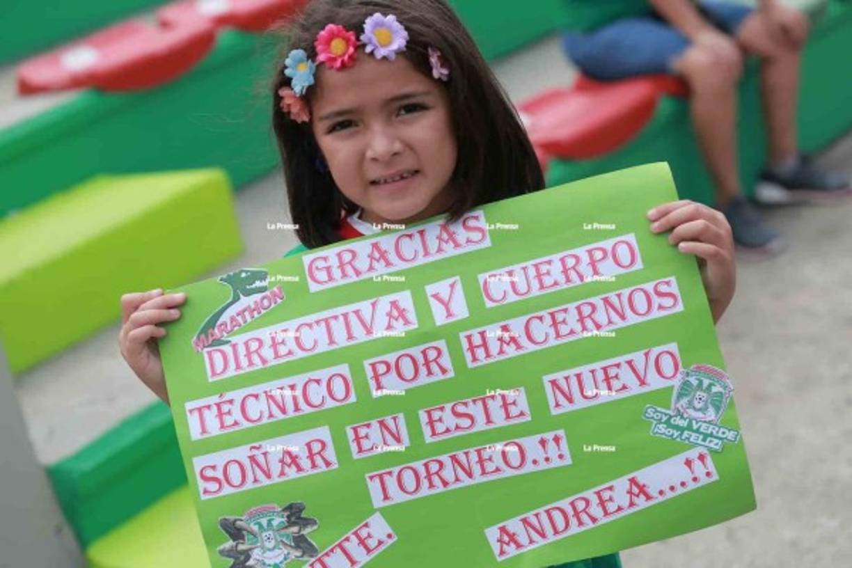 Esta pequeña sorprendió al llegar al Yankel Rosenthal con un mensaje en la que le agradeció a la directiva del Marathón por las contrataciones que han hecho para este Torneo Apertura 2019.