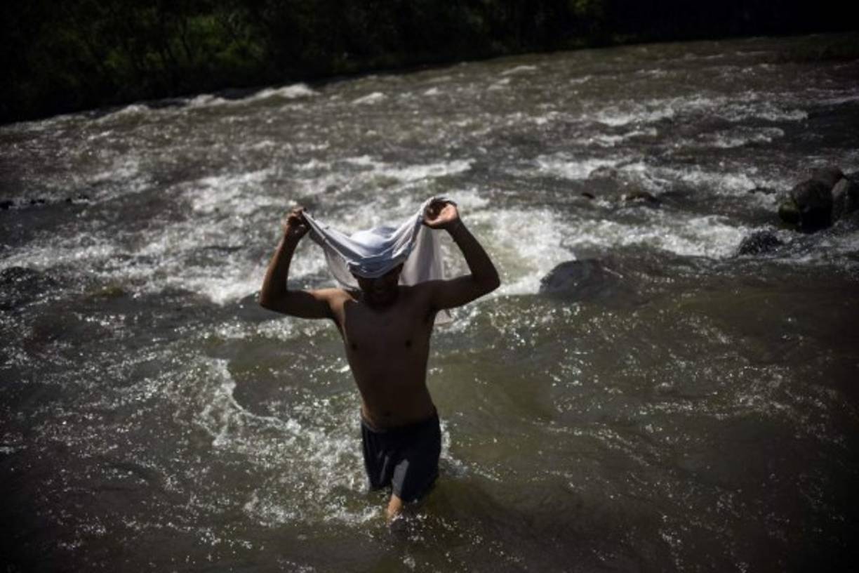 Los hondureños han buscado alternativas para librarse de la fatiga.