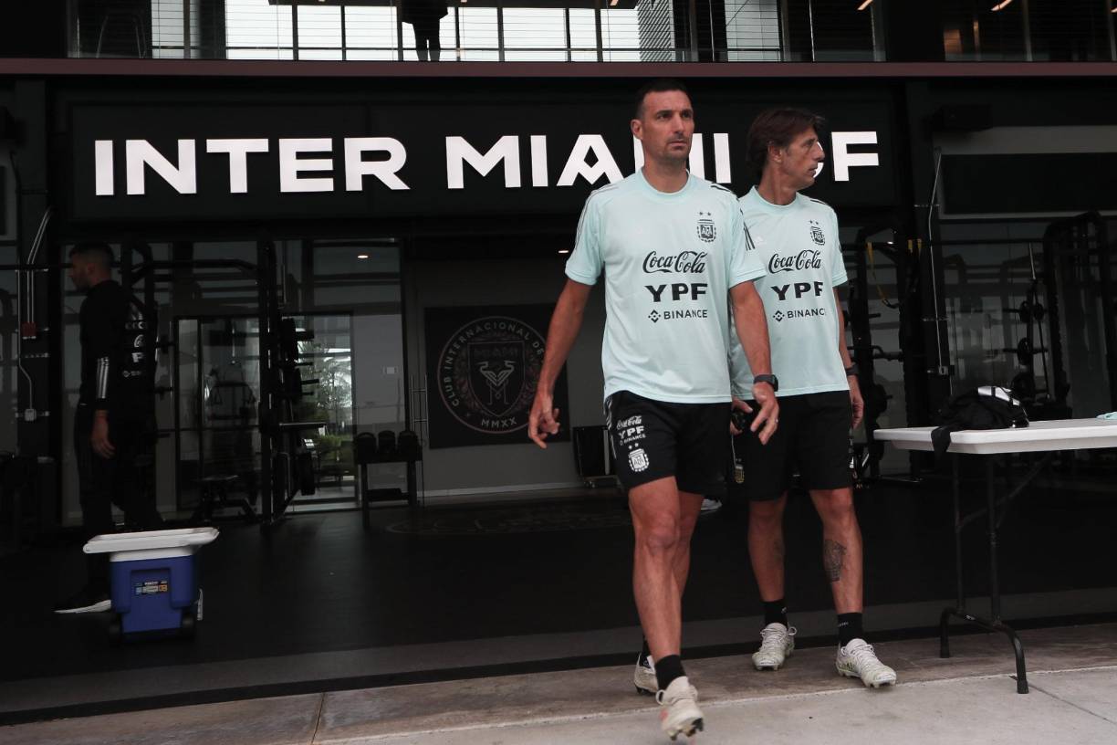 El seleccionador Lionel Scaloni comenzó a trabajar la táctica para el choque en donde se medirá a Honduras este 23 de septiembre en Miami, Estados Unidos.