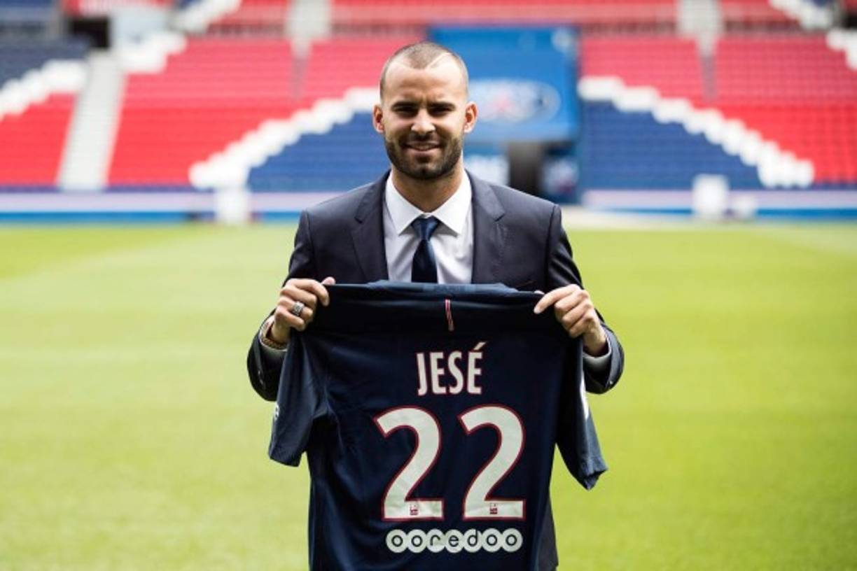 El presidente del PSG, Nasser Al-Khelaïfi, reconoció que no acertaron en el fichaje de Jesé Rodríguez el pasado verano, por el que pagaron al Real Madrid 25 millones de euros. 'Emery me ha dicho una cosa muy justa que es también mi visión, y es que cuando cometemos un error, es mejor tratar de corregirlo que convivir con él. Así que si hemos cometido errores, vamos a tratar de corregirlos. La puerta no está cerrada”, dijo sobre el canario, que podría ser cedido al Las Palmas.