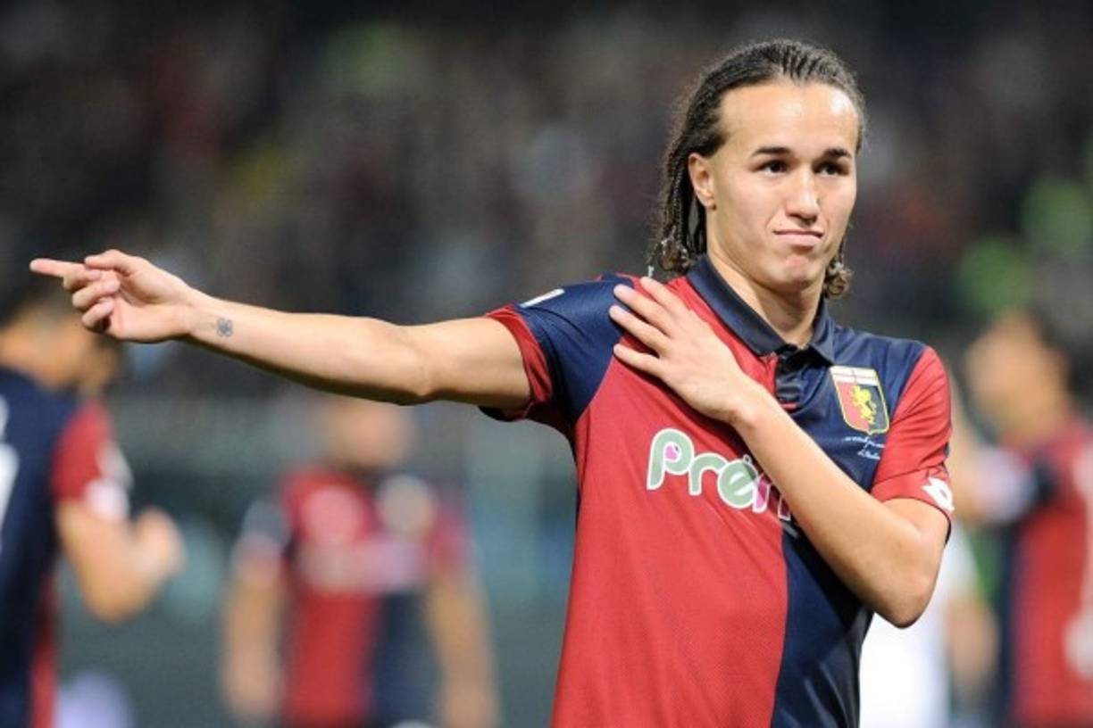 Según apuntan medios italianos, el jugador uruguayo del Genova, Diego Laxalt, está en el punto de mira de la Roma y el Liverpool. Sin embargo, su técnico Ivan Juric quiere retenerlo y es complicado que salga.