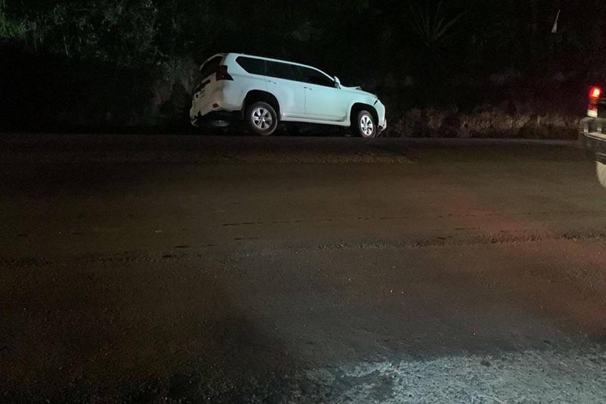 El conductor de la camioneta blindada después de la colisión se dio a la fuga.