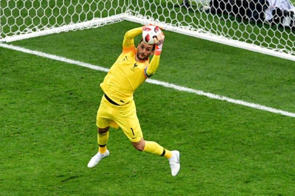 Hugo Lloris: El portero de Francia ha sido nombrado por la Fifa como el mejor cancerbero de la Copa del Mundo. Cometió un blooper en uno de los goles de los croatas, cabe señalar que Courtois fue el que menos goles recibió.<br/>