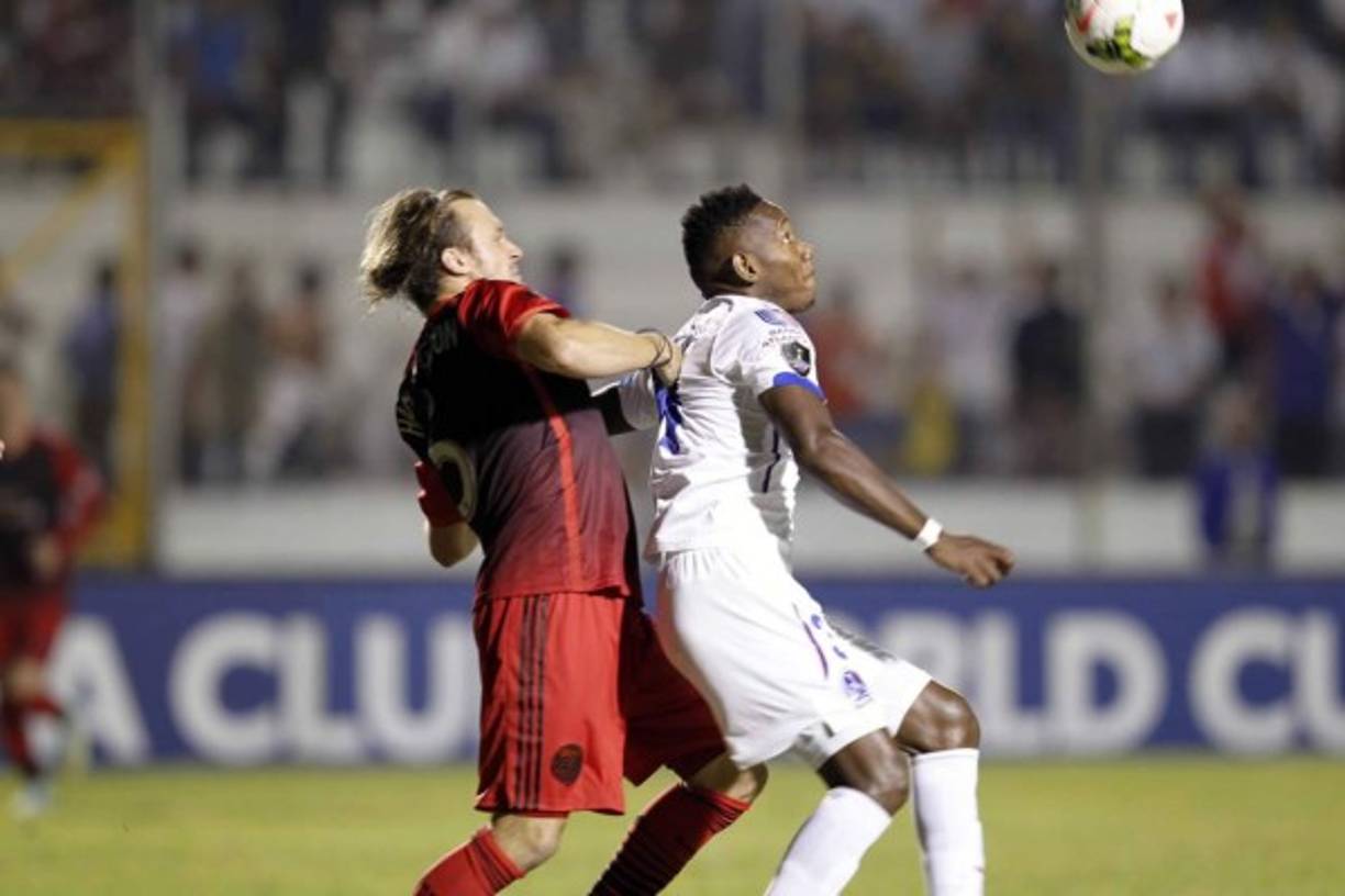 Secuencia de la media chilena de Romell Quioto que acabó en un golazo para la apertura del marcador.