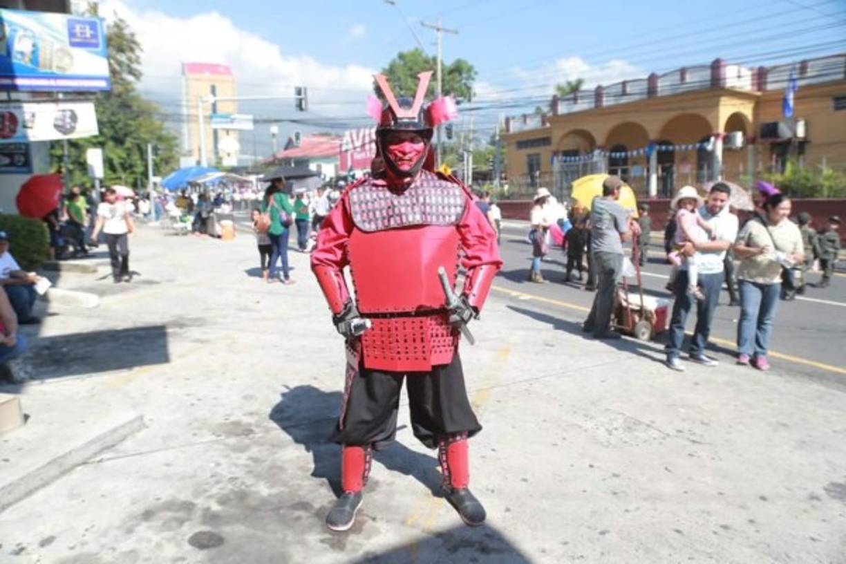 Kinder Doctor Luis Landa de Las Lajas en la zona sur del país.