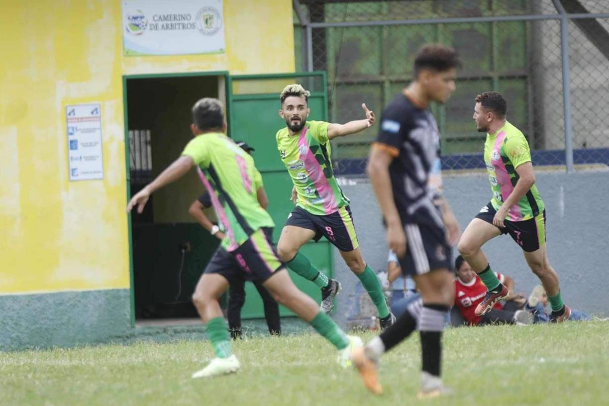 Jefry Paz puso la igualdad del CD San Juan en el segundo tiempo.