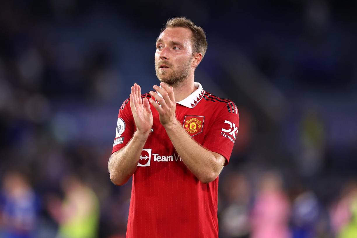 Según informa ‘Sky Sports’, el Manchester United escuchará ofertas por Eriksen. La participación del danes puede disminuir con la presencia de Bruno y Mount.