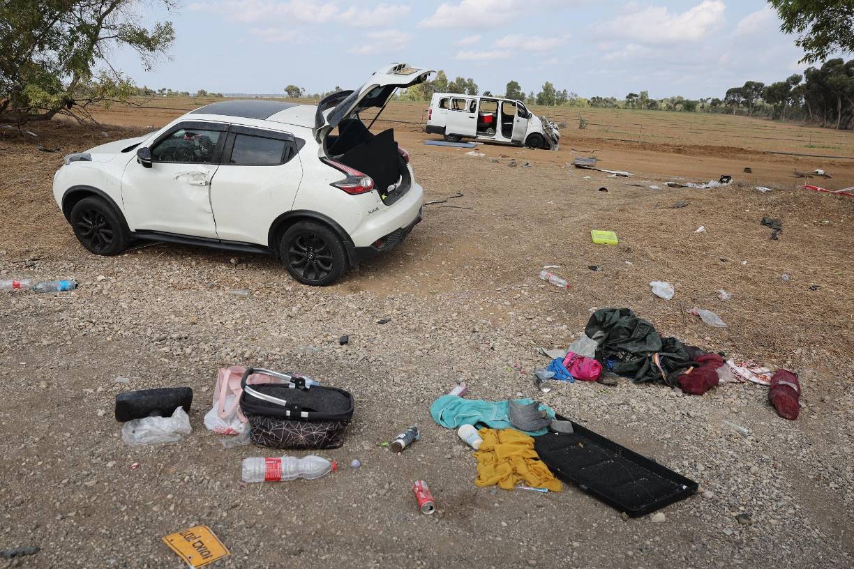 El asalto de Hamás, perpetrado por unos mil milicianos, según estiman las autoridades israelíes, tomó por sorpresa a Israel y permitió en un primer momento a los asaltantes hacerse con el control de unas 30 comunidades, que tardaron más de dos días en ser reconquistadas.