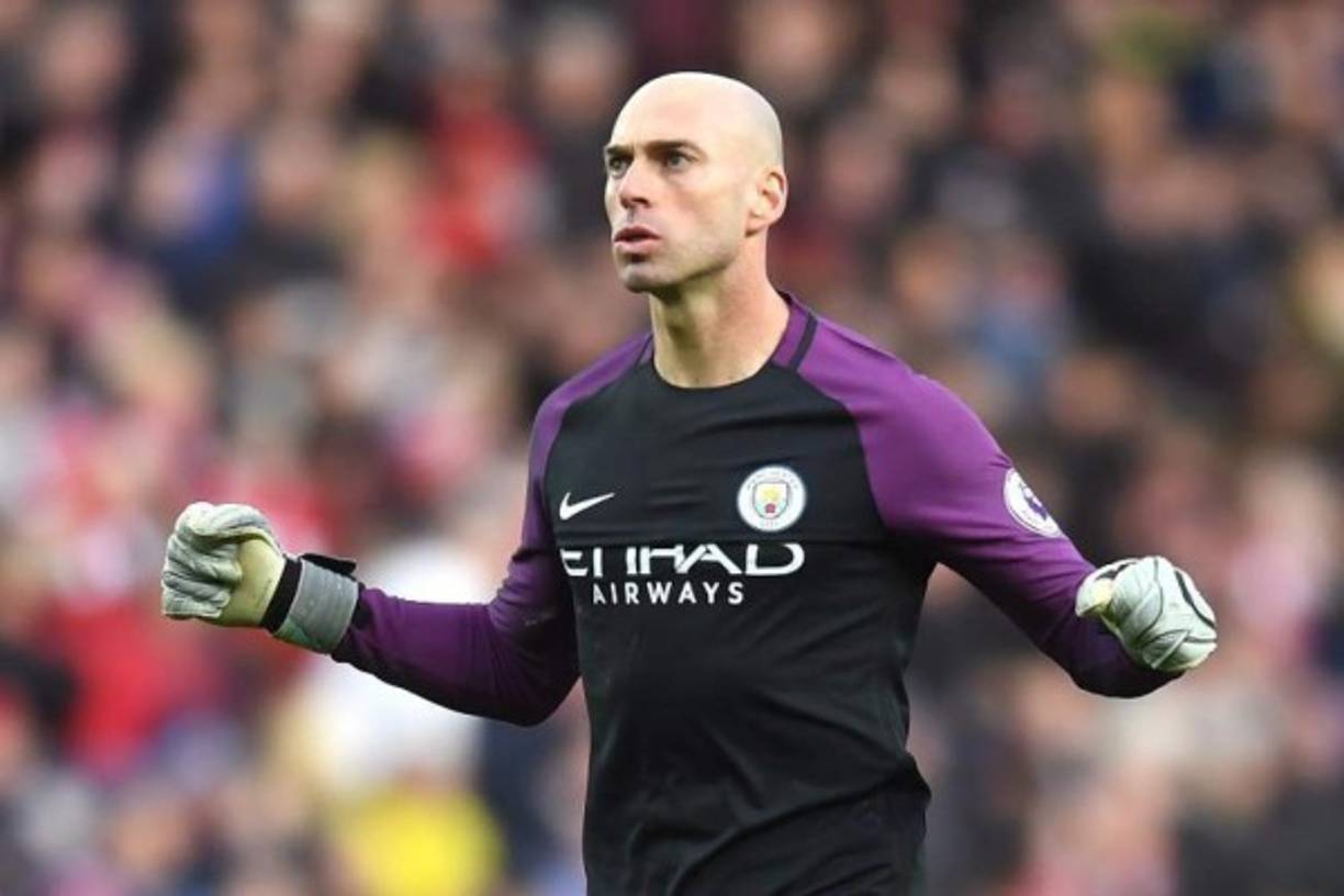 Willy Caballero, hasta ahora portero del Manchester City, jugará en el Chelsea la próxima campaña. El club londinense ya oficializó su llegada.