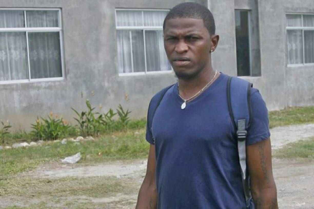 Puma Grant deslumbró en sus inicios en una de las mejores épocas del Victoria (2005-2006), fue subcampeón con el club ceibeño y dejó fuera de la Uncaf al Saprissa de Costa Rica con una excelente participación del veloz jugador. Equipos como Motagua y Olimpia le pagaron hasta una prima pero al final se fue quedando atrás. Hoy juega en la segunda división.