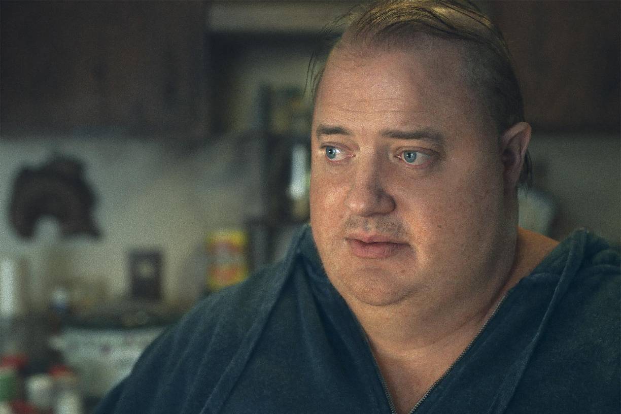 La película dramática, dirigida por Darren Aronofsky (“Cisne Negro”), presentará a Brendan Fraser como Charlie, un profesor de inglés de 600 libras (272.15 kilogramos) que sufre de obesidad mórbida mientras intenta entablar una relación con su hija adolescente (Sadie Sink, de “Stranger Things”).