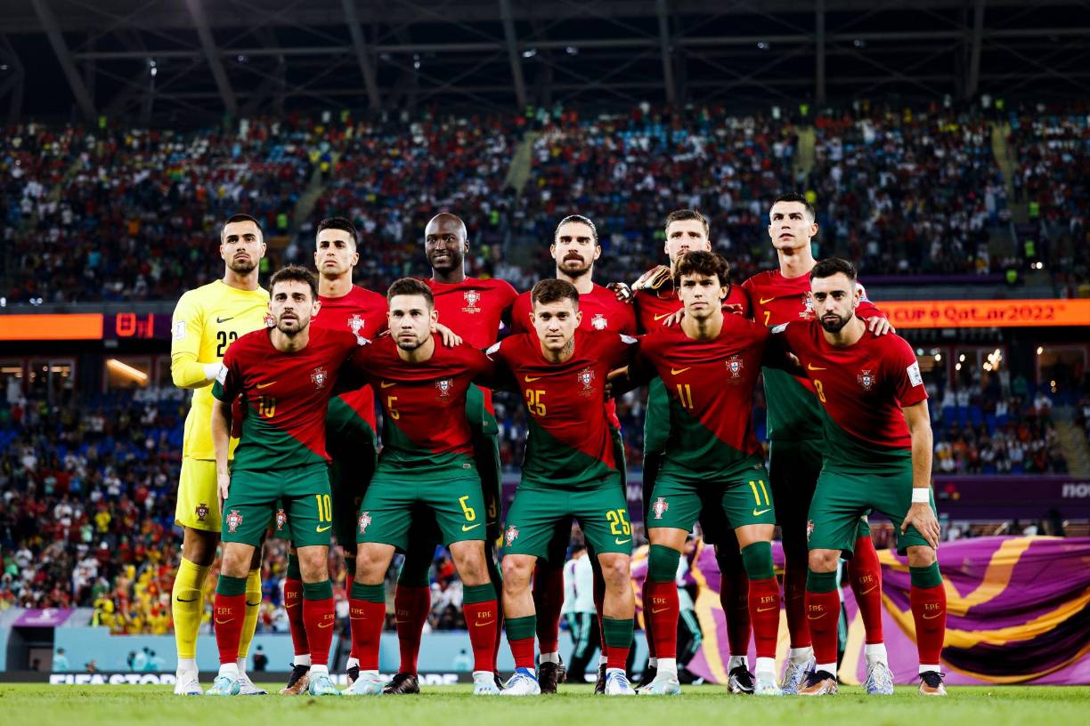 Portugal: Ocupa el puesto 9 del ranking FIFA con 1.702,54 puntos.