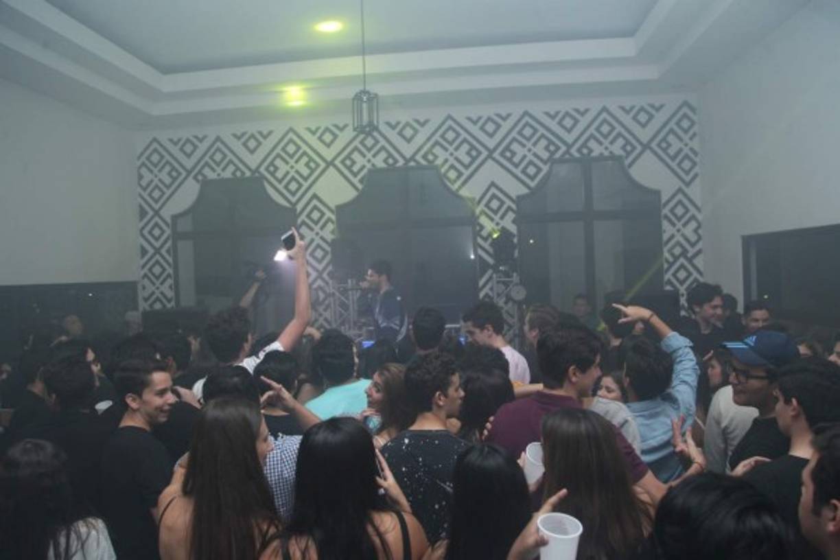 Jacobo Kafati tuvo su participación esa noche con una espectacular presentación.