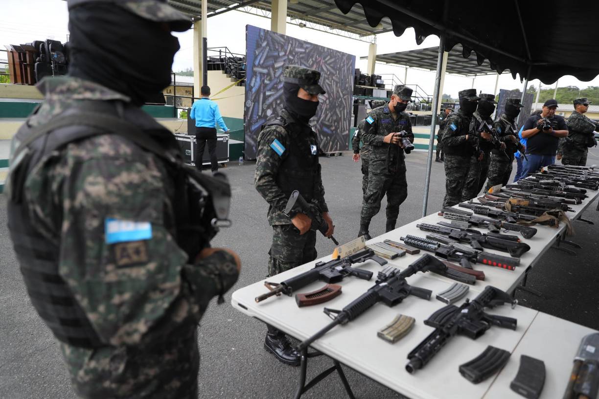 La decisión de la mandataria ocurrió luego de la matanza en la Penitenciaría Nacional Femenina de Adaptación Social (PNFAS), donde murieron 46 mujeres. 