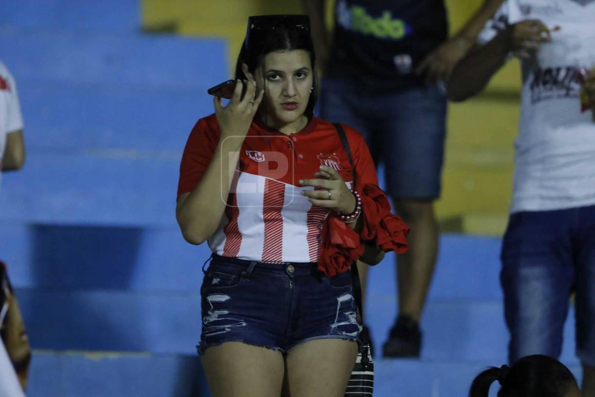 Esta chica del Vida fue captada por el lente de Grupo OPSA.