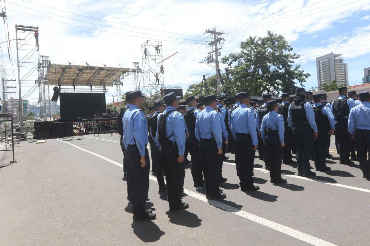 La manifestación pacífica comenzará desde Casa Presidencial, donde se ha montado un escenario, en el que se prevé un discurso de la presidenta Castro y de otros líderes del oficialismo.