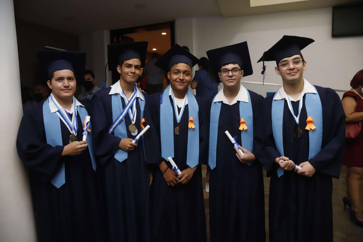 André Del Cid, Luis Antúnez, Erick Gonzáles, Diego Domínguez y Sebastián Contreras