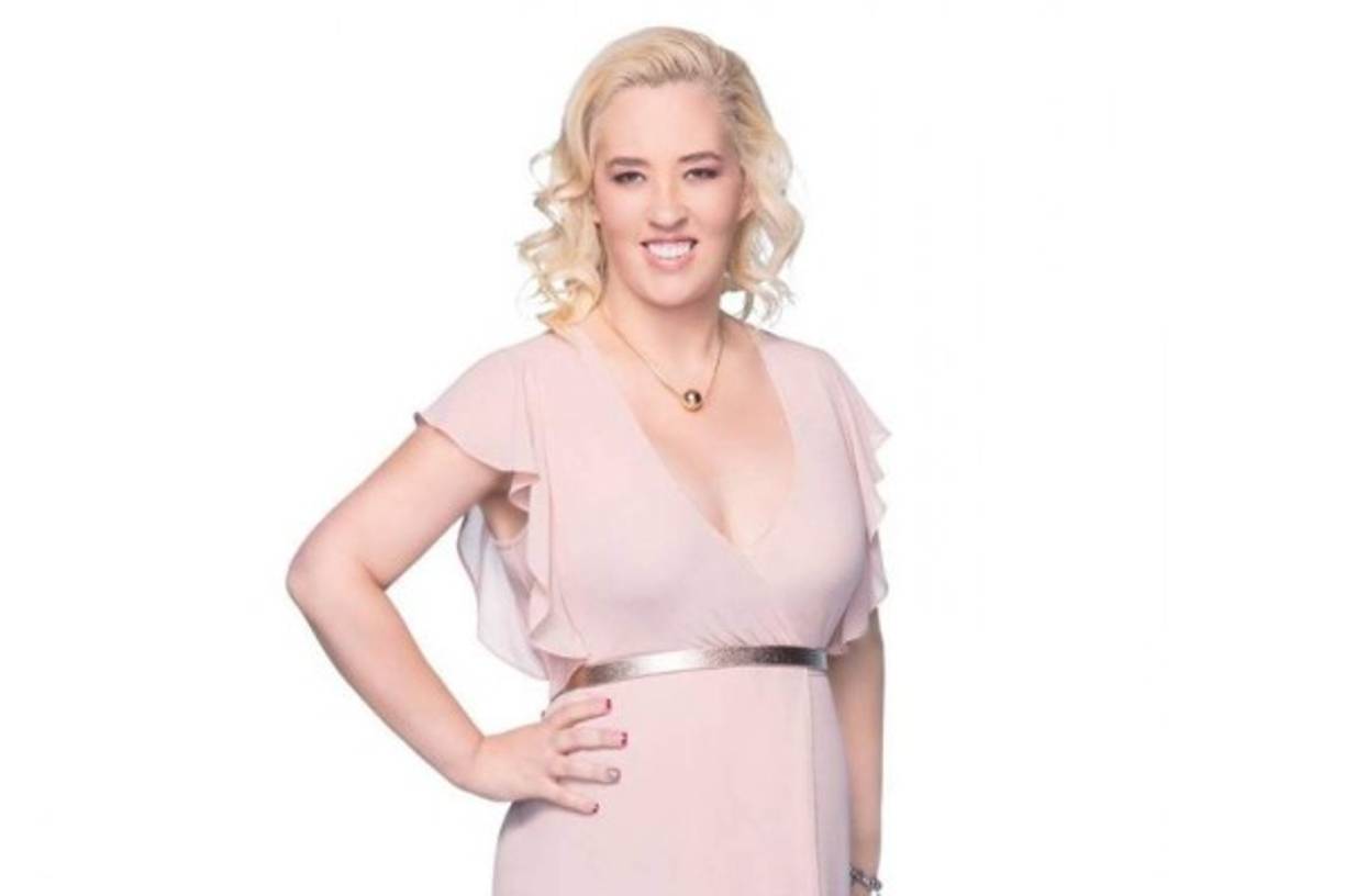 Hasta enero del 2018 Mamá June había gastado al menos 75,000 dólares en operaciones.