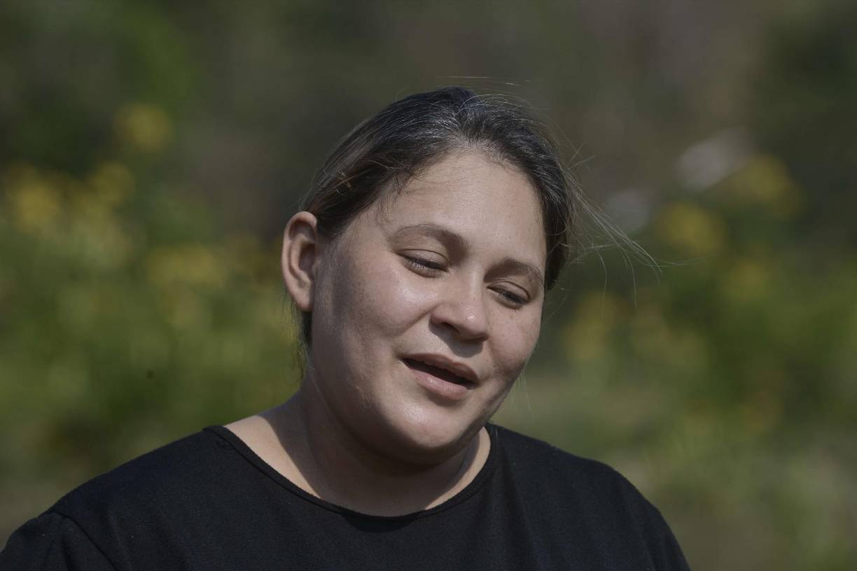 Su madre Glenda Gricel Baide abrió las puertas de su casa y habló con LA PRENSA Premium sobre cómo era en vida su amada hija y los últimos momentos registrados previo a la tragedia en el encuentro de fútbol, noticia que consternó a gran parte del país por las circunstancias en que sucedió todo.