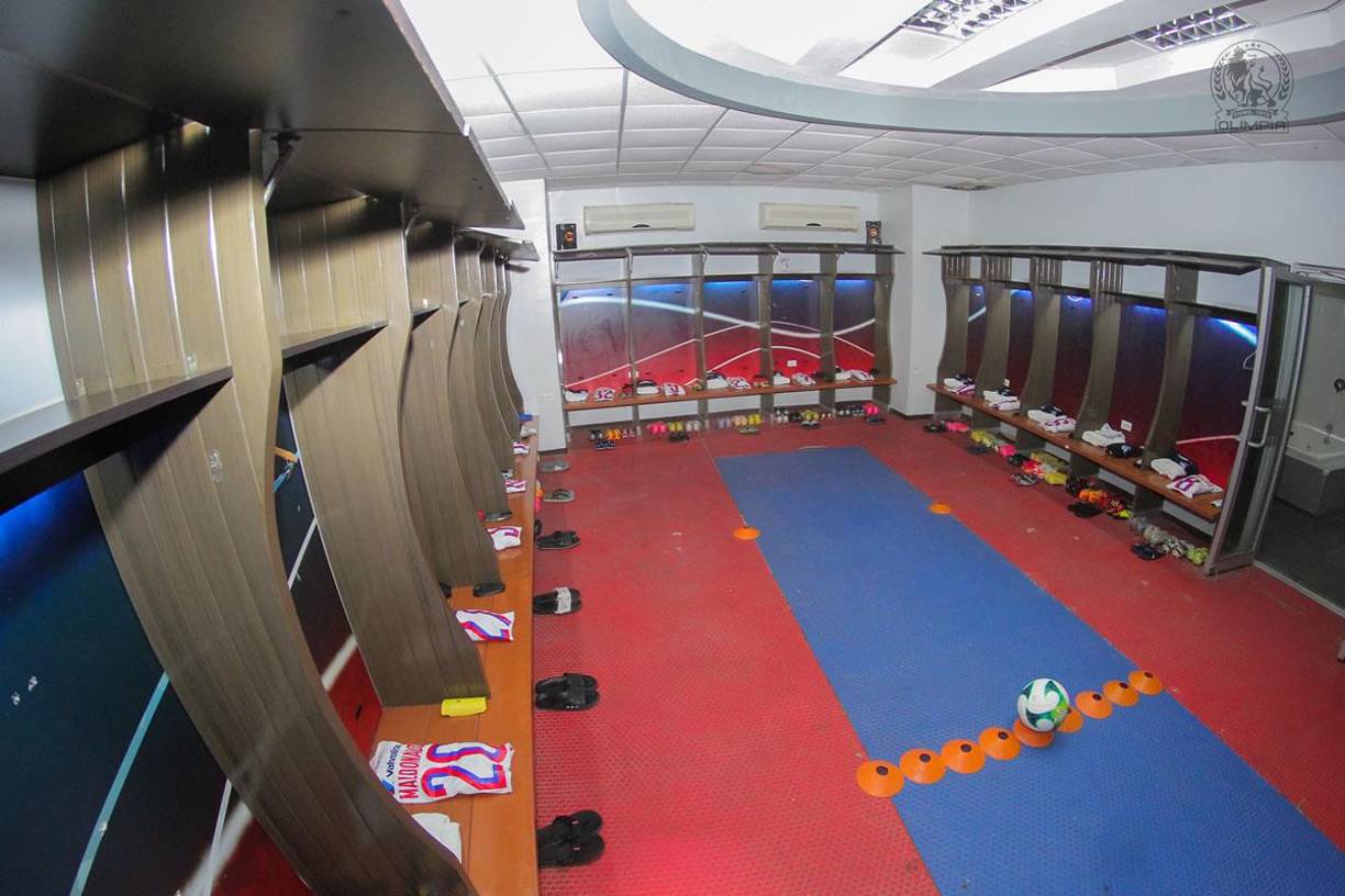 Así estaba el vestuario del Olimpia, listo para los jugadores antes del partido contra el Victoria.