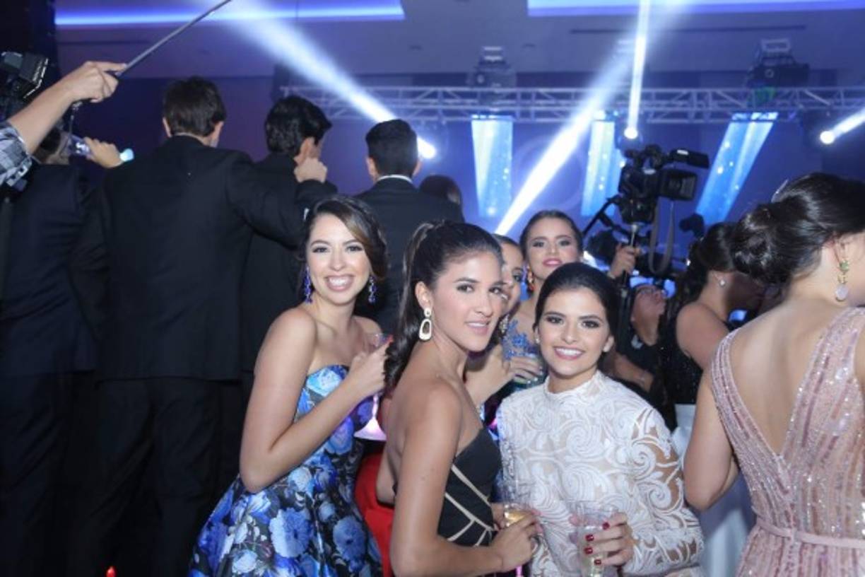 Ana Elvir, Cristina Vitanza, Marcela Cabeza e Isabella Hepburn.