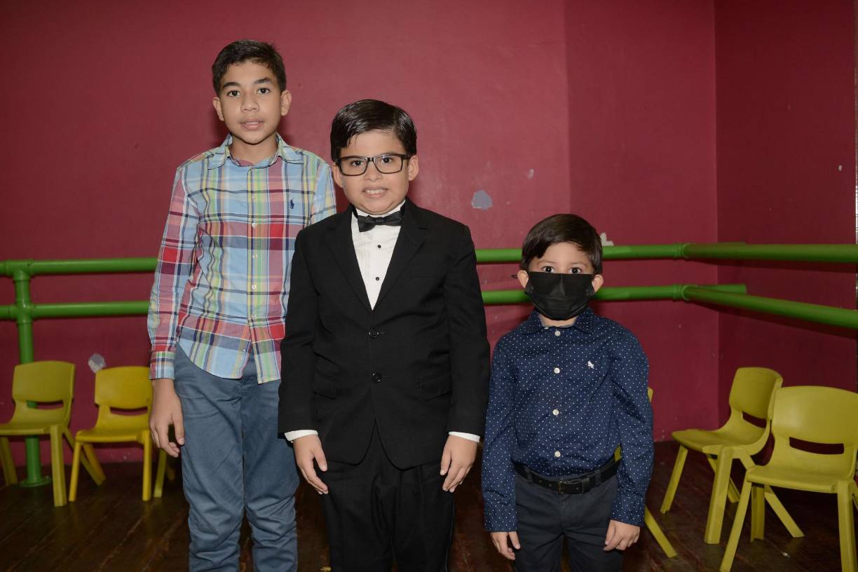 Víctor Ramos, Leonidas Mejía y Adrián Velásquez