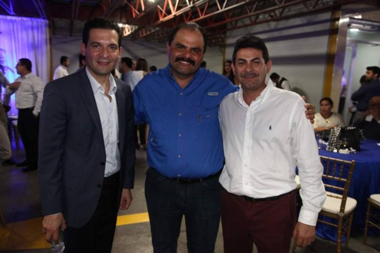 Carlos Elías Handal, José Palada y Marlon Lara.