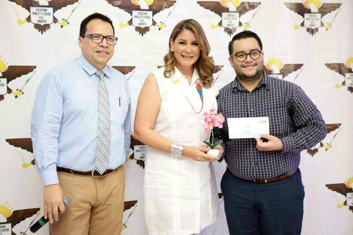 UTH celebra el Día de la Mujer hondureña