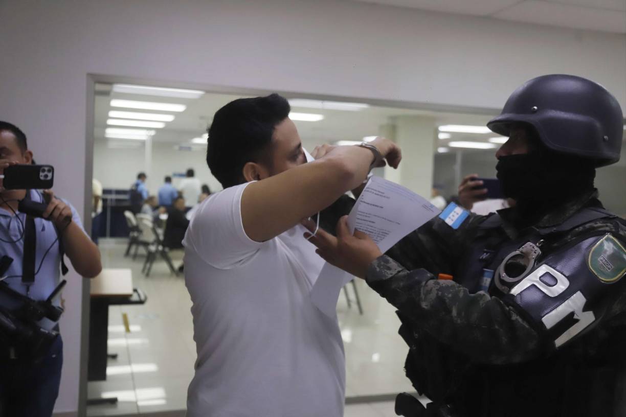 ”Yo no soy ese”, afirmó al momento en que le consultaron por el video que lo popularizó.