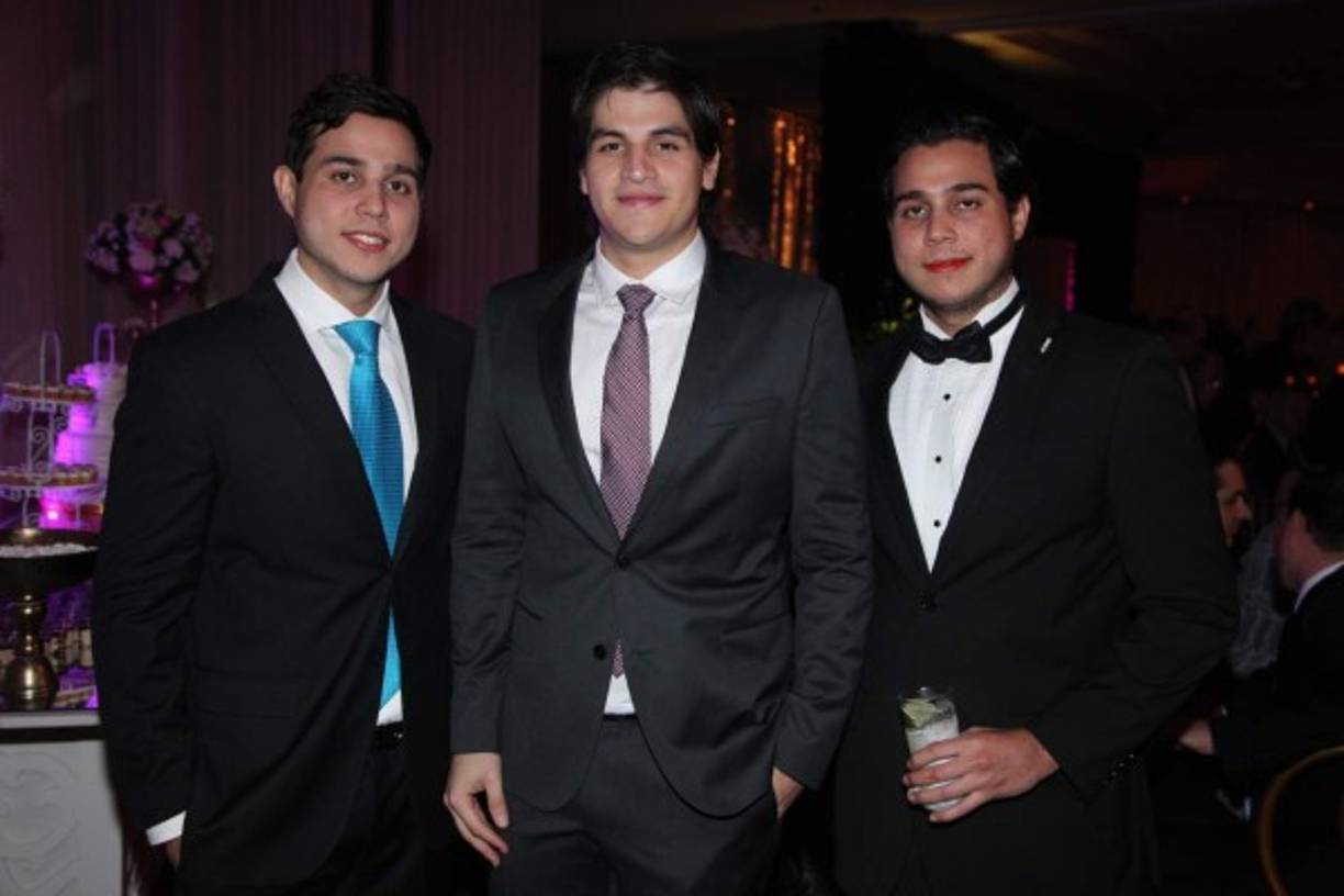 Daniel Boadla, Guillermo Bueso y Ricky Boadla.