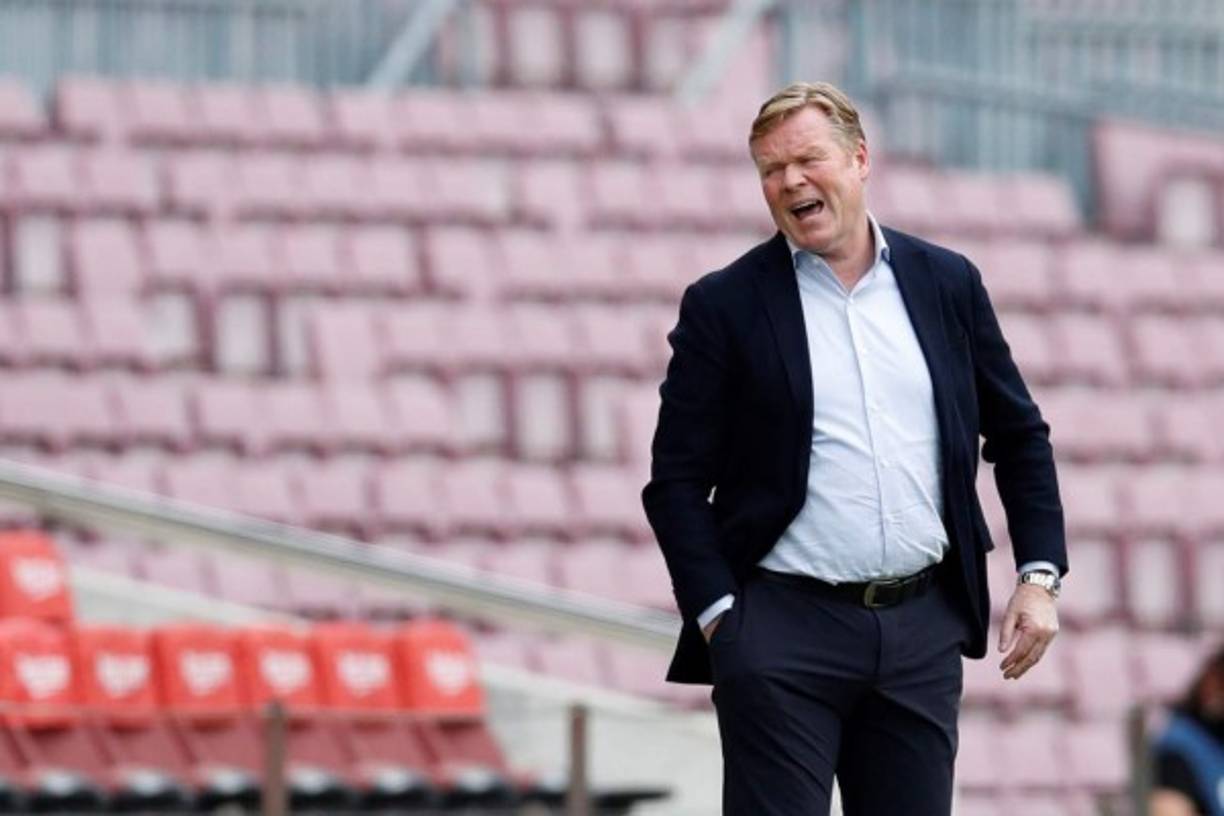 Todo indica que Ronald Koeman no seguiría en las filas del Barcelona ya que nunca le convenció a Joan Laporta. Foto EFE-