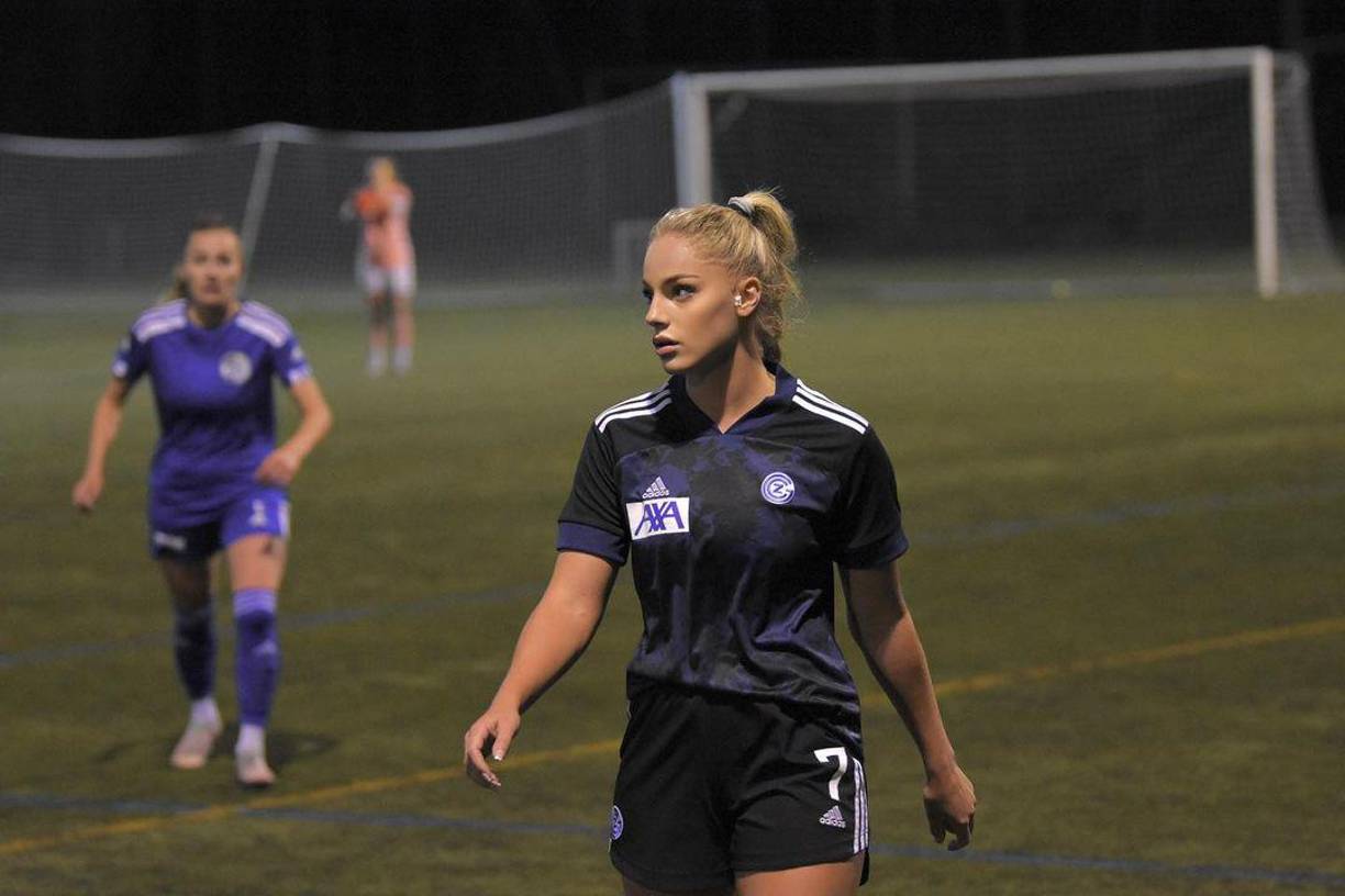 Lamentablemente, la bella futbolista croata tendrá que dejar el fútbol y la noticia ha consternado a sus seguidores. 